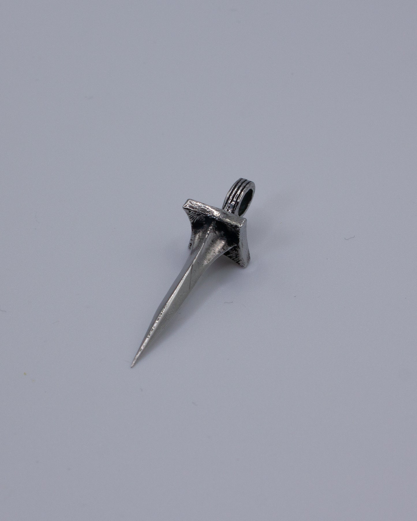 NAIL 01